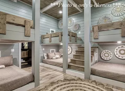 SPLASHIN' ON TOP OF THE WORLD