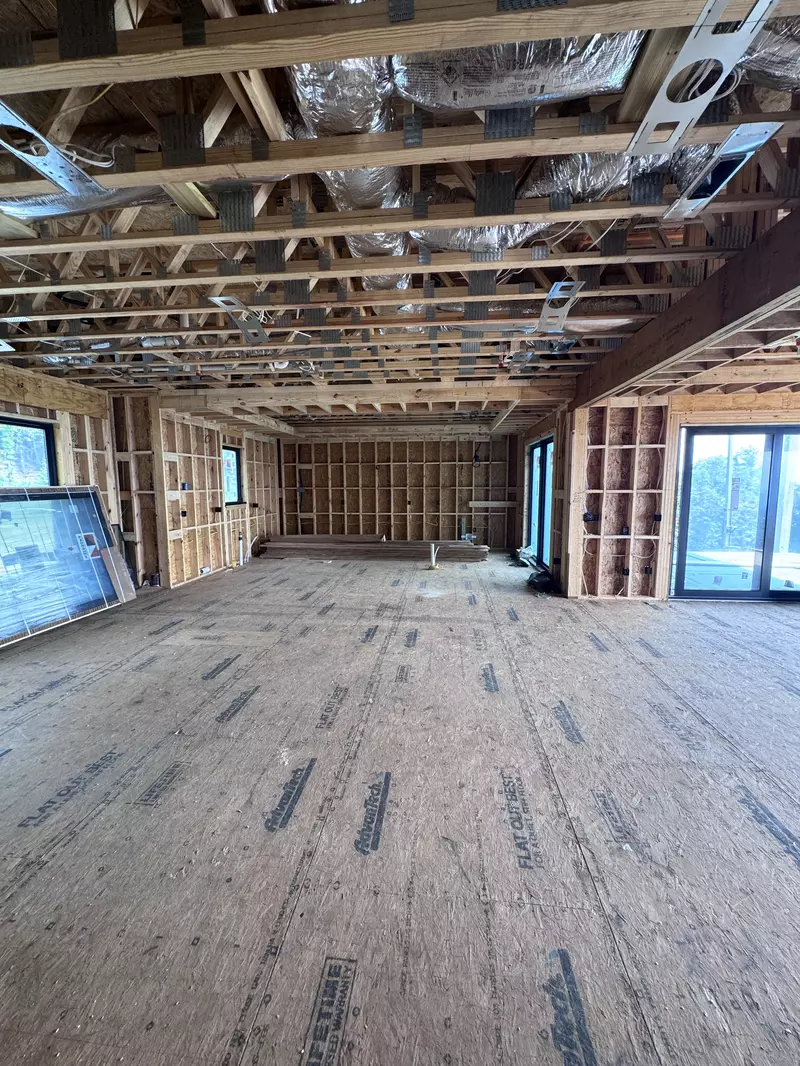 SPLASHIN' ON TOP OF THE WORLD