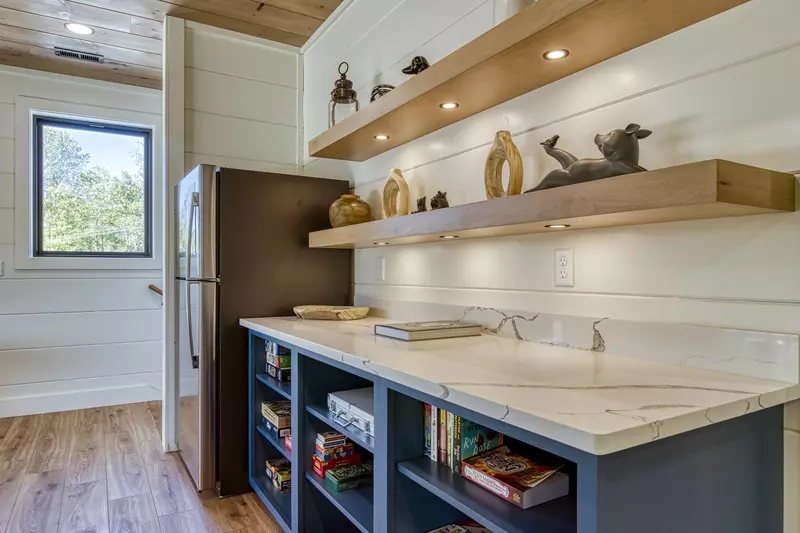 WANDERIN' BEAR LODGE