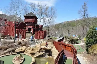 Davy Crockett Mini Golf